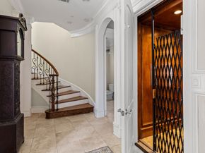 3012 Houston Avenue Avenue, Houston TX 77009