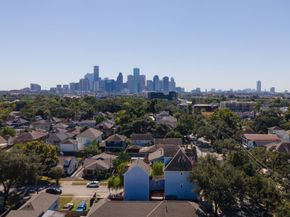 3012 Houston Avenue Avenue, Houston TX 77009