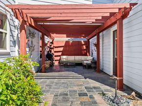 3012 Houston Avenue Avenue, Houston TX 77009