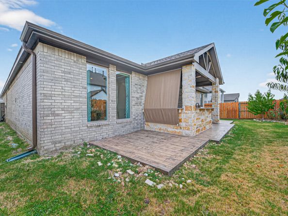 18326 Daybreak Glen Way, Cypress TX 77433