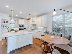 18 Devon Dale Drive, The Woodlands TX 77375