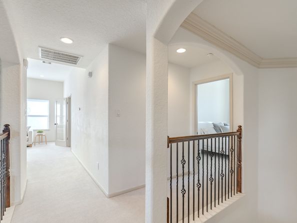 18 Devon Dale Drive, The Woodlands TX 77375