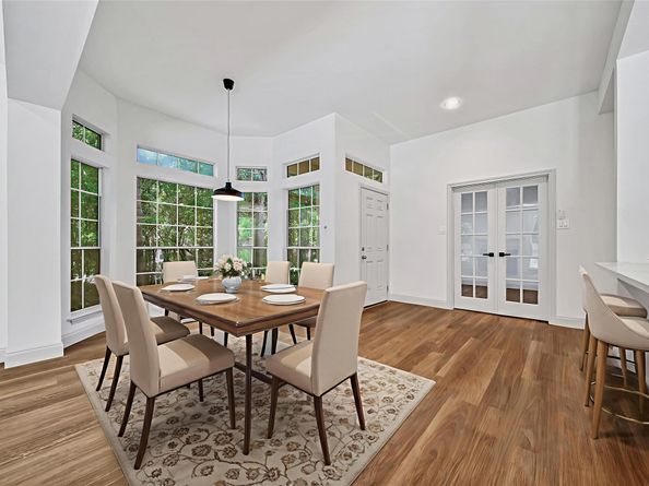 2 Wintergreen Trail, The Woodlands TX 77382