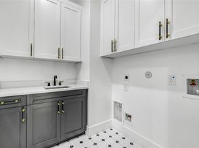 1907 Lauderdale Street, Houston TX 77030