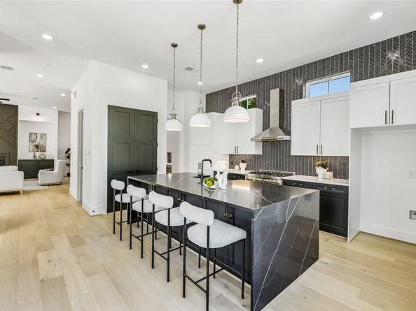 1907 Lauderdale Street, Houston TX 77030