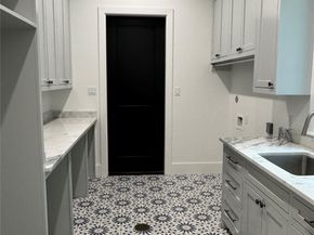 1701 Bayram Drive, Houston TX 77055