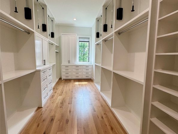 1701 Bayram Drive, Houston TX 77055