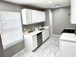 903 Roper Street, Houston TX 77034