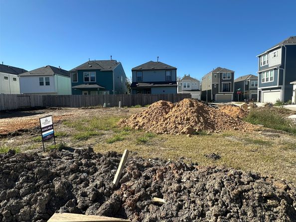 11402 Velvet Field Drive, Houston TX 77047