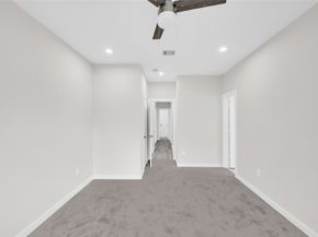 8022 Yoe Street, Houston TX 77078