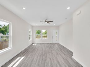 8022 Yoe Street, Houston TX 77078