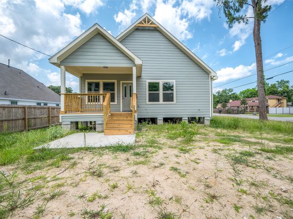 8022 Yoe Street, Houston TX 77078
