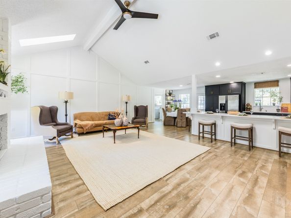 3903 Acorn Ln, Kingwood TX 77365