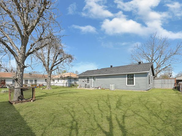 13346 Louisville Street, Houston TX 77015