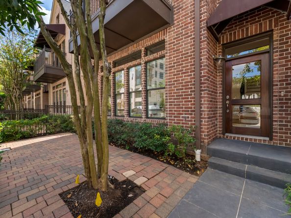 14 Riva Row, The Woodlands TX 77380