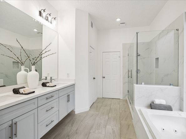 3303 Vista Lake Drive, Sugar Land TX 77478