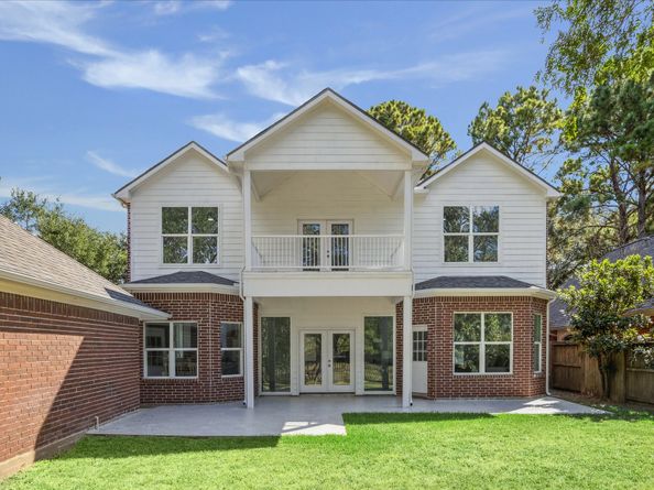 3303 Vista Lake Drive, Sugar Land TX 77478