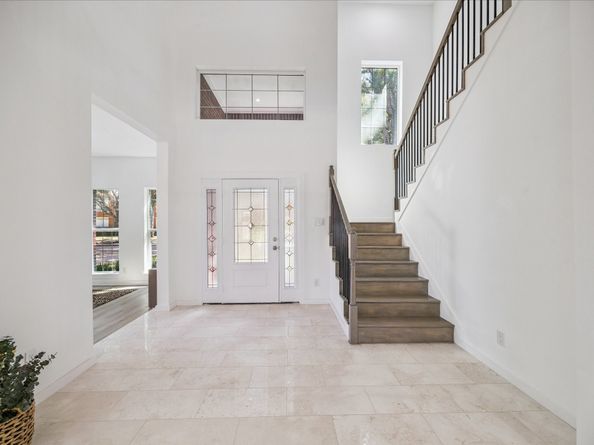 3303 Vista Lake Drive, Sugar Land TX 77478