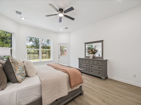 3303 Vista Lake Drive, Sugar Land TX 77478