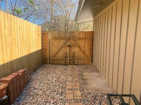 4302 Hummingbird Street, Houston TX 77035