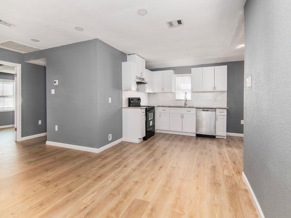 723 Doverside Street, Houston TX 77022