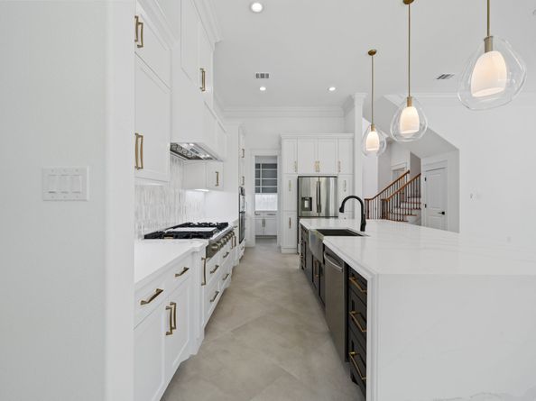 91 Lake Sterling Gate Drive, Spring TX 77379