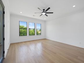 91 Lake Sterling Gate Drive, Spring TX 77379