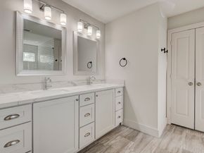 10018 Whiteside Lane, Houston TX 77080