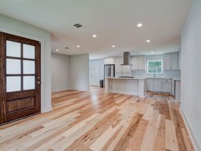 10018 Whiteside Lane, Houston TX 77080