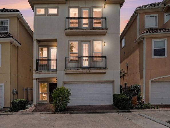7147 Windwater Lagoon, Houston TX 77036