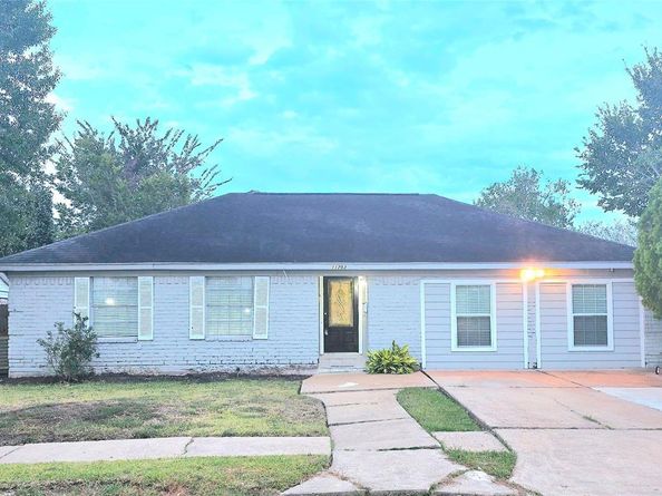 11703 Teaneck Drive, Houston TX 77089