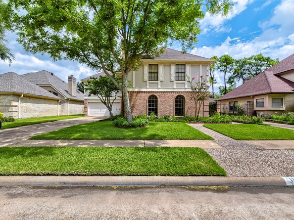 11622 Manor Park Drive, Houston TX 77077
