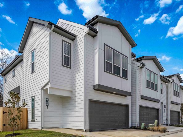 9803 Fulton Park Lane, Houston TX 77076
