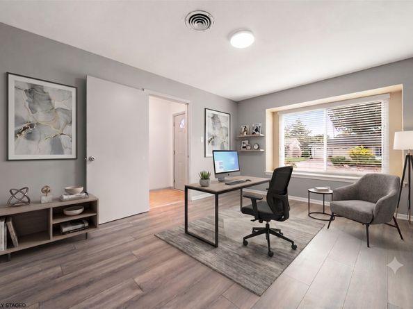 9403 Beverlyhill Street, Houston TX 77063