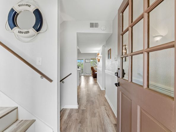 319 Venture Boulevard S, Point Venture TX 78645