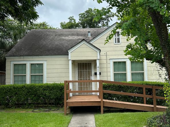 6614 Weslayan Street, West University Place TX 77005