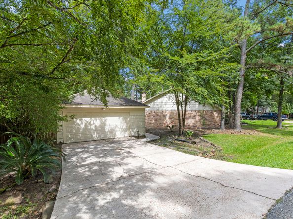 11510 Timberwild Street, The Woodlands TX 77380