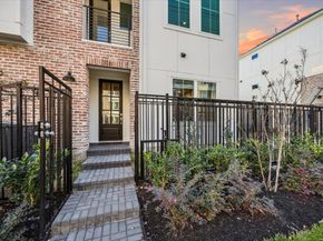 3067 Hicks Street, Houston TX 77007
