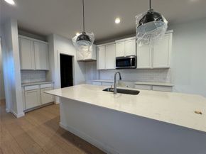 3227 Dennis Street, Houston TX 77004