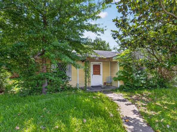 901 Gazin Street, Houston TX 77020
