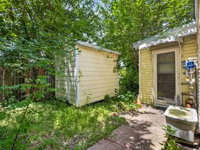 901 Gazin Street, Houston TX 77020
