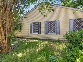 901 Gazin Street, Houston TX 77020