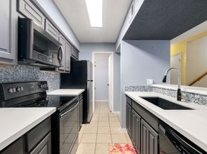3200 Gessner Road 228, Houston TX 77063