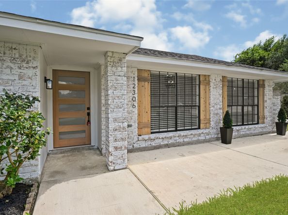 12306 Barbizon Drive, Houston TX 77089