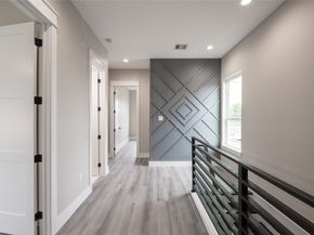 1016 E 32nd, Houston TX 77022