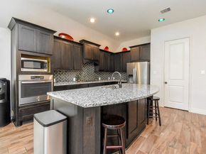 9214 Holloway Cliff Lane, Cypress TX 77433