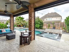 9214 Holloway Cliff Lane, Cypress TX 77433