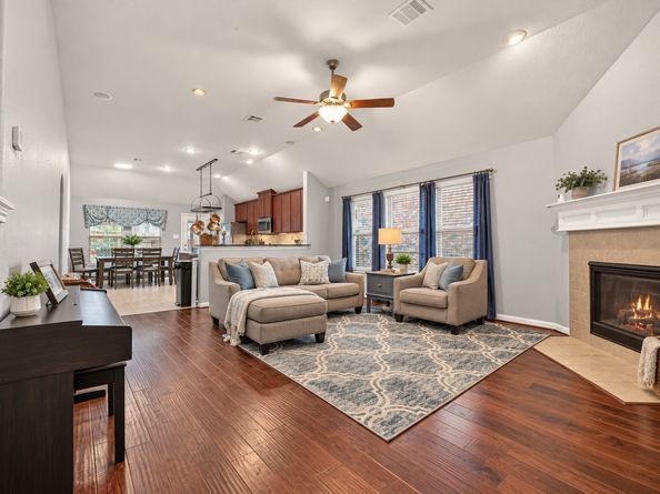 3813 Enchanted Timbers Lane, Spring TX 77386