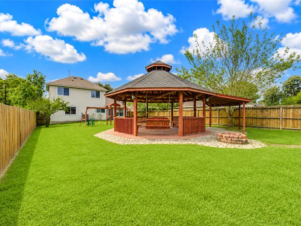8645 Rinn Street, Houston TX 77078
