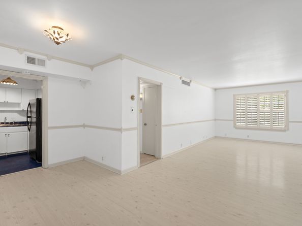 2601 Bellefontaine Street B105, Houston TX 77025